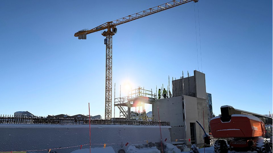 Lyftkran vid husbygge